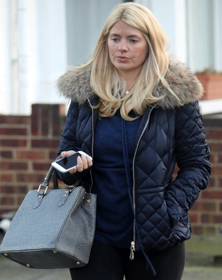 Holly Willoughby makeup free
